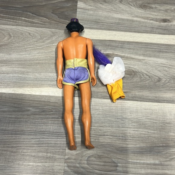 🏳️🌈 Disney vintage Aladdin doll - Picture 2 of 5